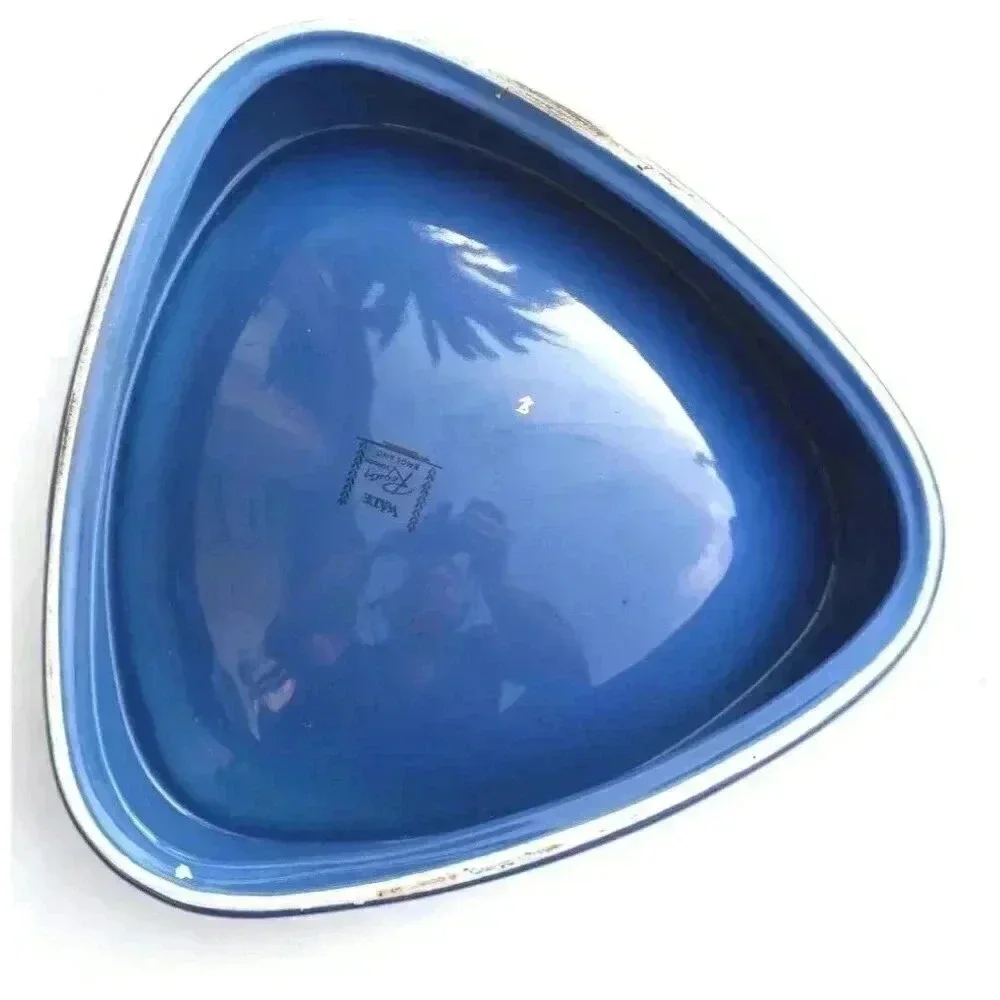 Vtg Wade Regency Blue Ceramic Boomerang / Triangle White Horse Whiskey Ashtray